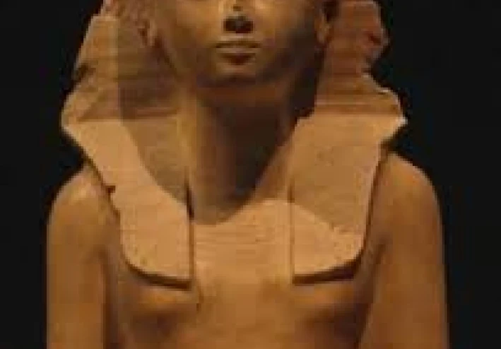 المرأة والعرش: الملكات اللاتي حكمن من خلف الستار في مصر القديمة