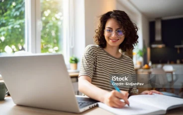 تنظيم المذاكرة بطريقة فعالة لزيادة التركيز وتحقيق أفضل النتائج