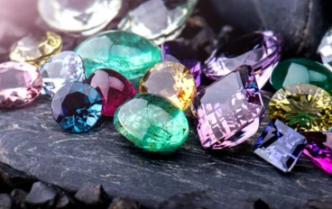 الأحجار الكريمة: أنواعها و ازاي نفرق  بين الجيد والرديء
