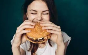 'مفارقة لوحة فارغة' : لماذا الوجبات الغذائية تجعلك الدهون