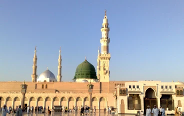 أَبُو هُرَيْرَةَ عَبْدُ الرَّحْمَنِ بْنُ صَخْرٍ الدَّوْسِيُّ الزَّهْرَانِيُّ الأَزْدِيُّ