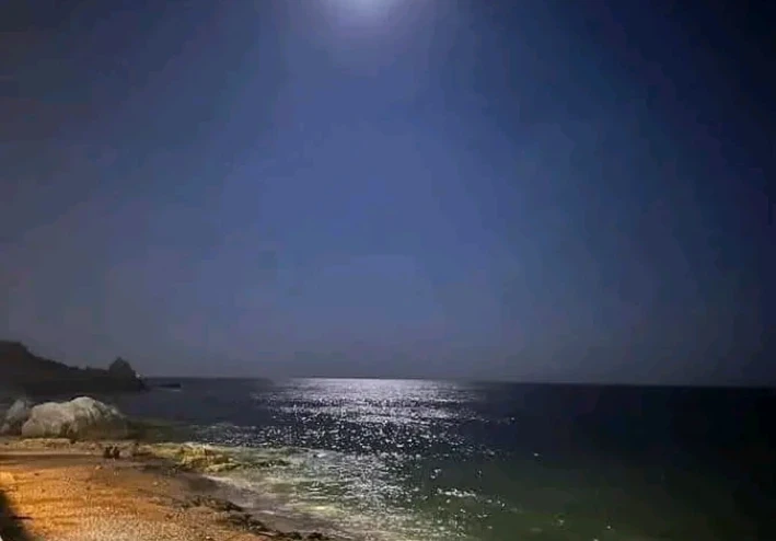 همسات من قاع النهر