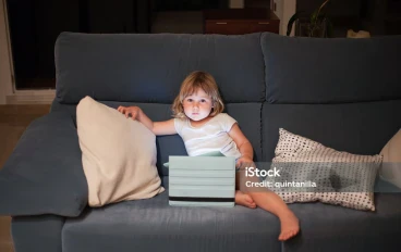 الذكاء الاصطناعي وأطفالنا هل نربي عباقرة أم نصنع جيلا بلا وعي