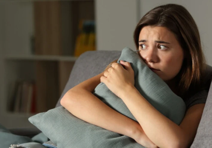 لماذا نحتاج إلى التوقف عن الخوف من ارتكاب الأخطاء ، كما يوضح ديباك شوبرا