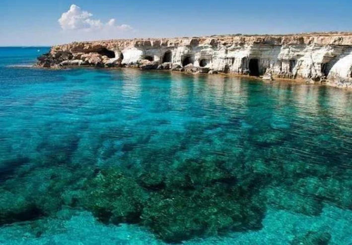 سحر سيناء: أرض الفيروز والتاريخ المقدس