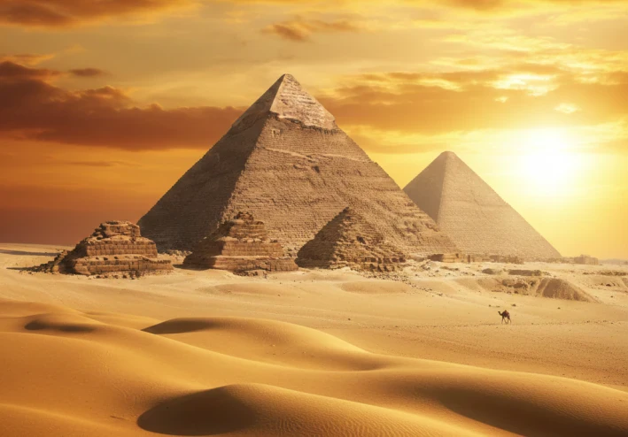 الأهرامات… سرُّ الخلود الذي تحدّى الزمن