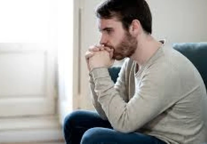 كيف يؤثر الكآبة عليك وكيف تمنعه من أن يصبح كآبة