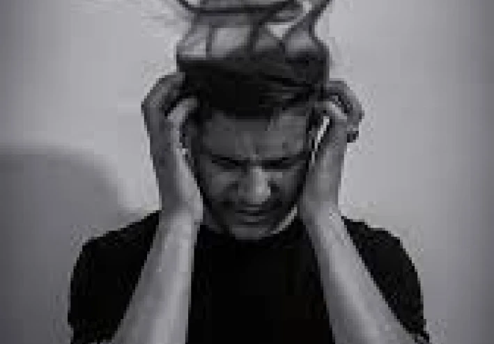 الأفكار التي تسكن فينا أكثر مما نسكن فيها