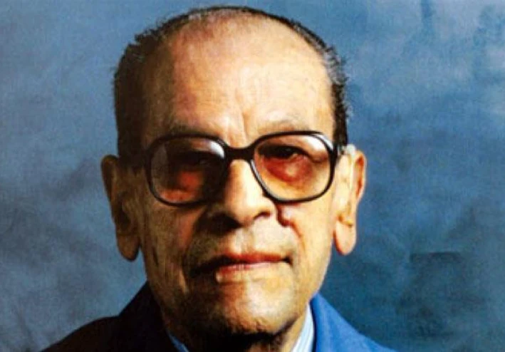 طه حسين.... قصة عميد الأدب العربي ورحلته الإبداعية.