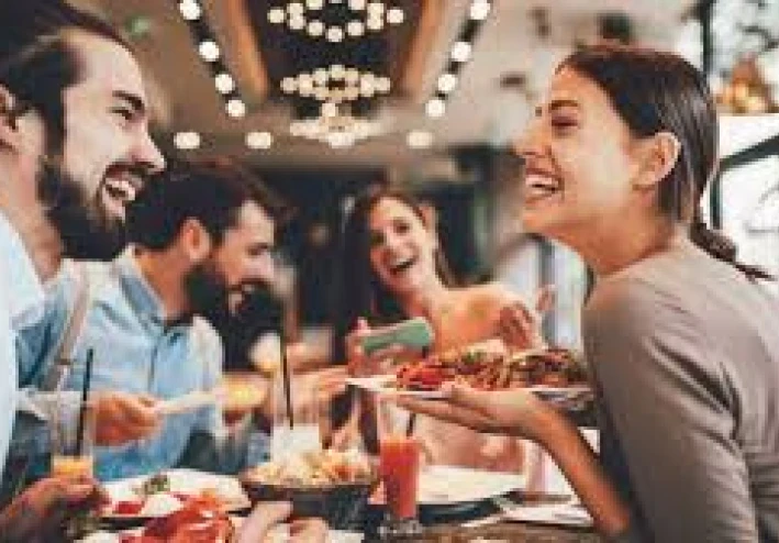 السبب المدهش الذي يجعلنا أكثر سعادة في 60 من 30