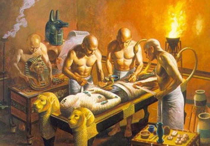 المومياء والأساطير: حماية الروح بعد الموت