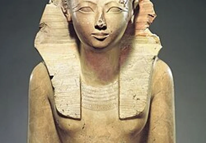 الملكة حتشبسوت: قوة ودهاء