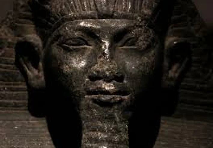 سنوسرت الثاني: فرعون المشروع العمراني الضخم