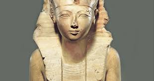 صورة مقال هل قتلت مستحضرات التجميل الملكة حتشبسوت؟ لغز وفاة أعظم ملكات مصر
