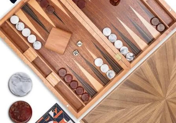 طريقة صناعة طاولة النرد