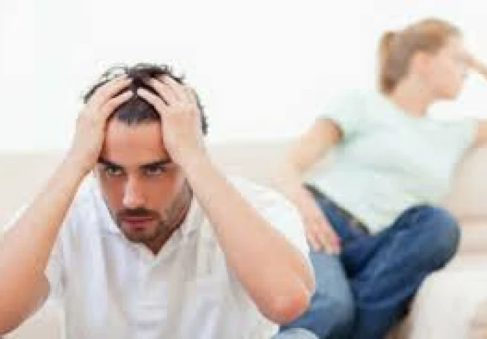 هل تحب نفسك كثيرا? ربما ما يحدث هو أنك تعتقد أنك أفضل من البقية وتعاني من اضطراب نرجسي