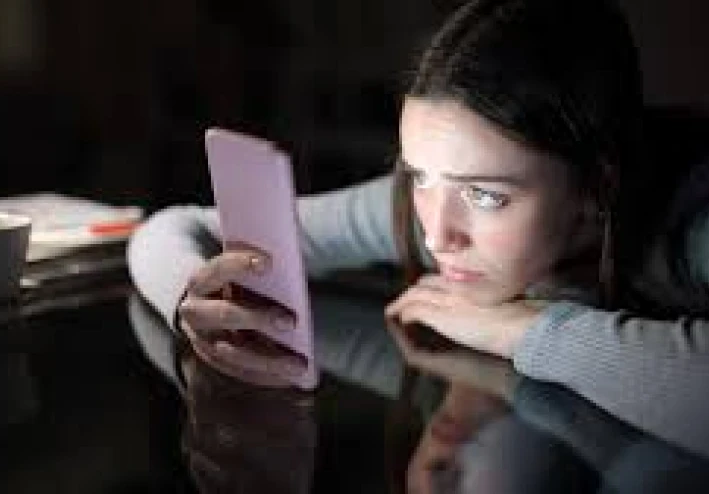 هذا السبب النفسي يفسر لماذا كنت أسعد في الصباح: "القلق هو دائما أسوأ في الليل"