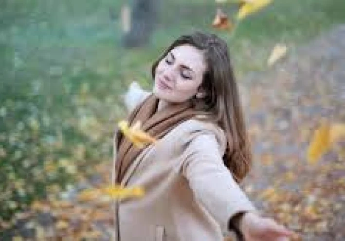 سبعة أشياء الناس متفائل تفعل كل يوم لتصبح أكثر إيجابية وسعيدة