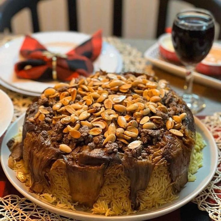 صورة مقال المقلوبة السورية: ملكة الموائد الشامية وتراث من عمق التاريخ