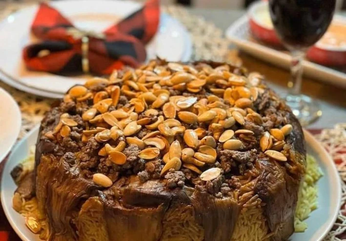 المقلوبة السورية: ملكة الموائد الشامية وتراث من عمق التاريخ