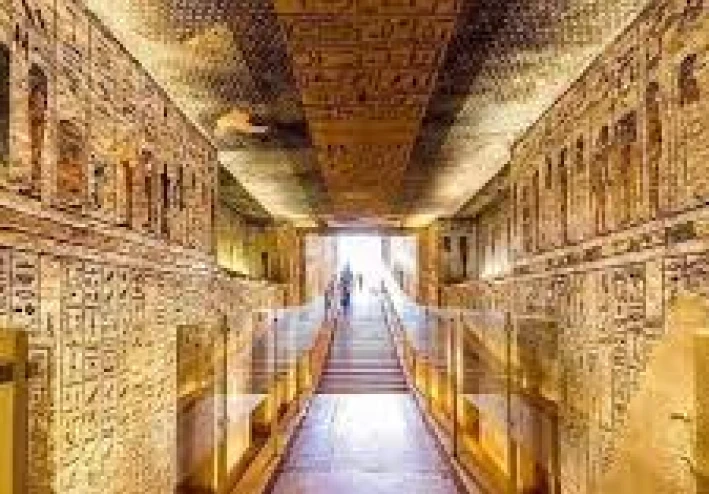 مقبرة رمسيس السادس: تحفة فنية تكشف أسرار العالم الآخر