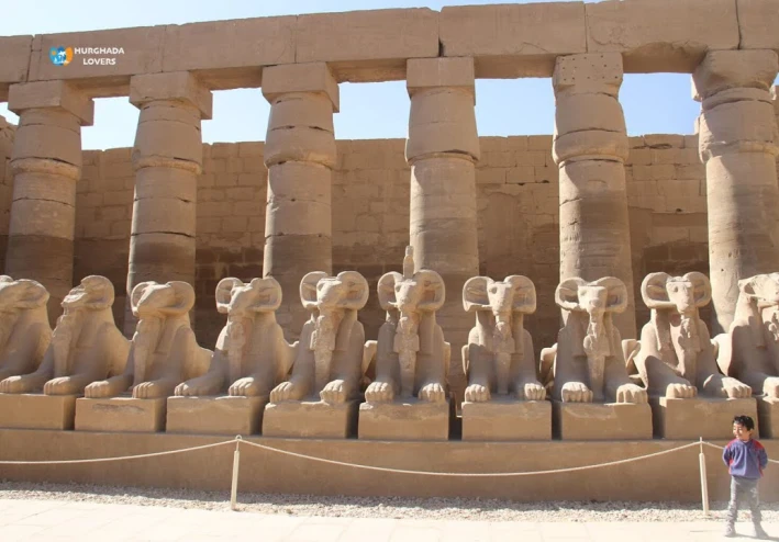 الصراع على السلطة خلال عصر الأسرة الحادية والعشرين (1064–950 ق.م)