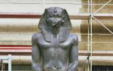 أمنمحات الثاني: الملك العسكري والدبلوماسي في مصر الوسطى