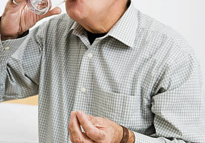 ⚠️✨ احــذر! عــلامــات خــفــيــة يُــخــبــرك بــهــا جــســمــك أنــك مــريــض دون أن تــشــعــر 😨🩺