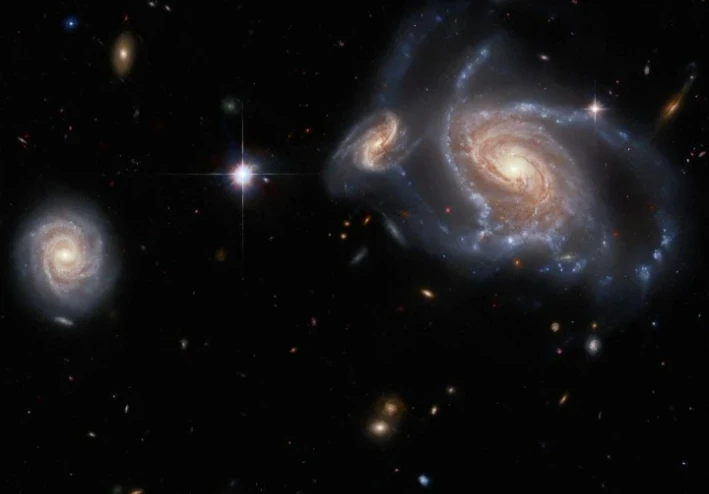 لماذا نبحث عن آله زمنيه ومن الممكن ان نكون لدينا بالفعل ؟