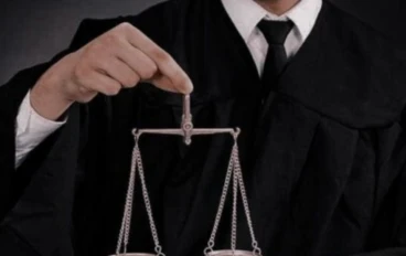 المحاماة مهمة إنسانية قبل أن تكون مهنة.