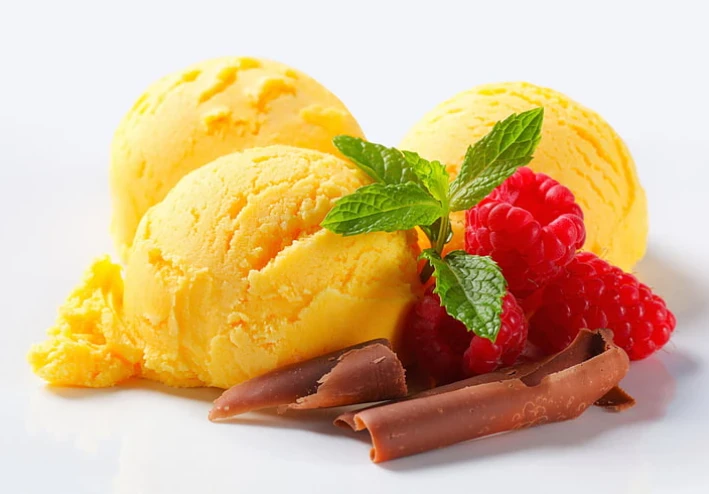 سر السعادة في كوب: طريقة عمل آيس كريم منزلي طبيعي وآمن للأطفال