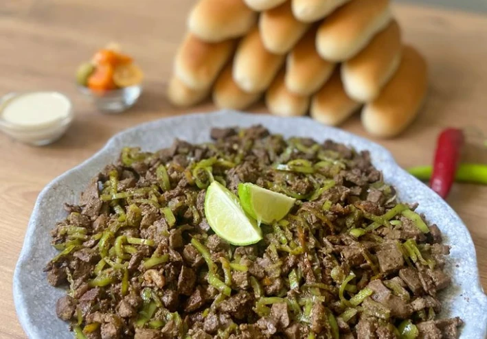 وصفة الكبدة الإسكندراني (بطعم المطاعم )