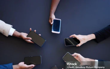 أفضل هواتف الفئة المتوسطة 2026: إمكانيات خرافية بسعر مناسب