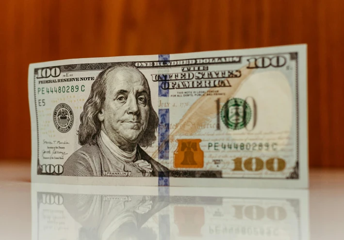 How to Make Your First $100 Online in 30 Days ( Proven Methods That Actually Work in 2026 )