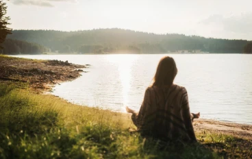 رحلة هدوء: كيف تصنع سلامك النفسي وسط زحمة الحياة؟ 5