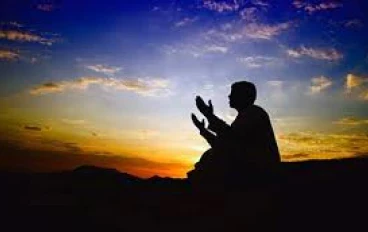 ظل الجدار ونافذة الرحمه 