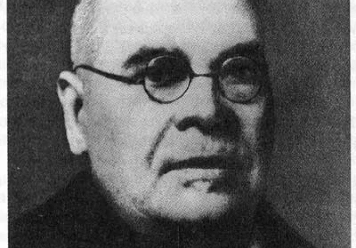 يوهان فيكتور آرني: صائغ مجوهرات فابرجيه في خدمة القصر الإمبراطوري الروسي