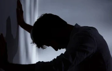 الاكتئاب النفسي: حين يتحول الصمت إلى ألم لا يُرى