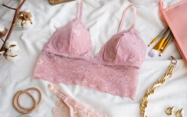 كيفية اختيار لانجري مناسب لشكل جسمك