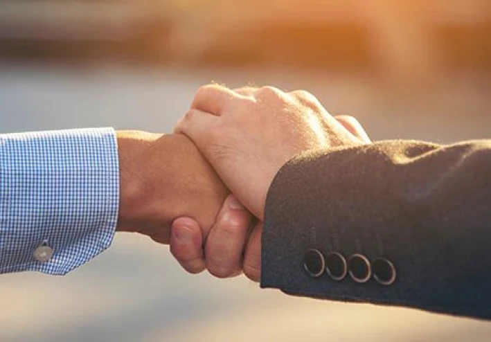 ✨ فن التعامل مع الآخرين: مفتاح النجاح في الحياة 🌟
