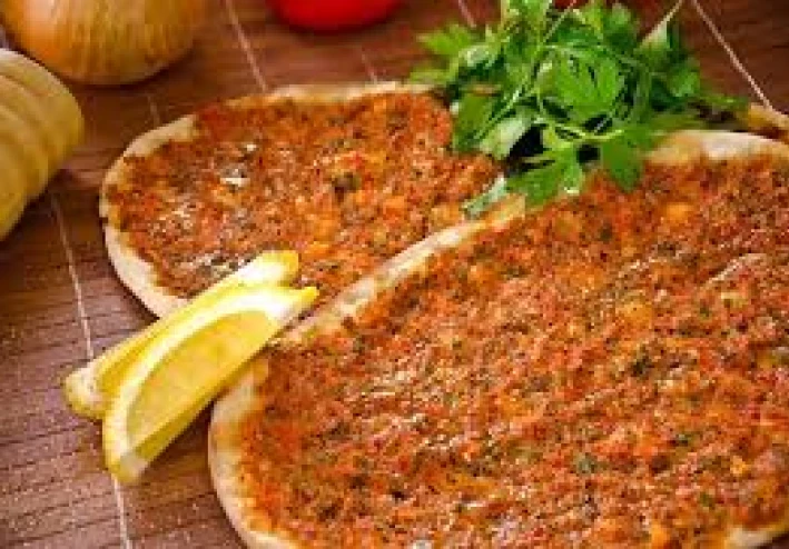 🥟 لحم بعجين على الأصول | وصفة تقليدية بطعم شرقي أصيل