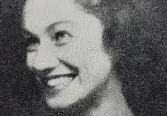 راغنهيلد لانغمير.. رسامة نرويجية تمزج بين الواقعية والتجريد