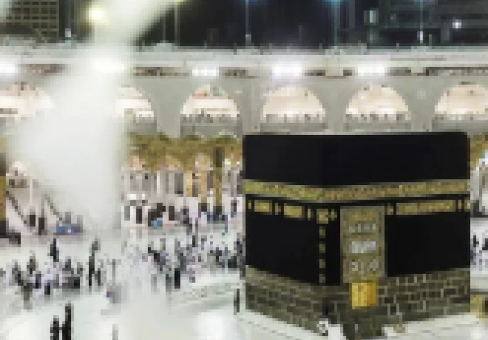 تكبيرات العشر من ذي الحجة 2026: دليل شامل للاستماع والاحتفاء بأيام مباركة
