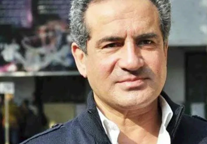الحالة الصحية للفنان محمد ثروت.. تفاصيل جراحة "المرارة" وتاريخ من الأزمات القلبية