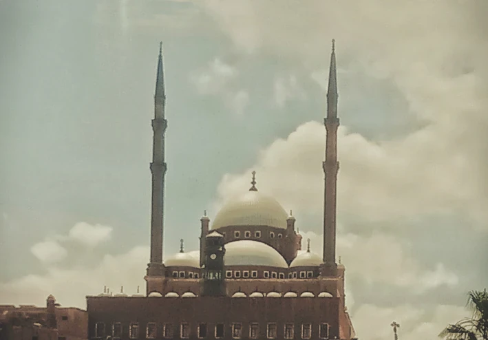 من قلب الصحراء إلى آفاق العالم