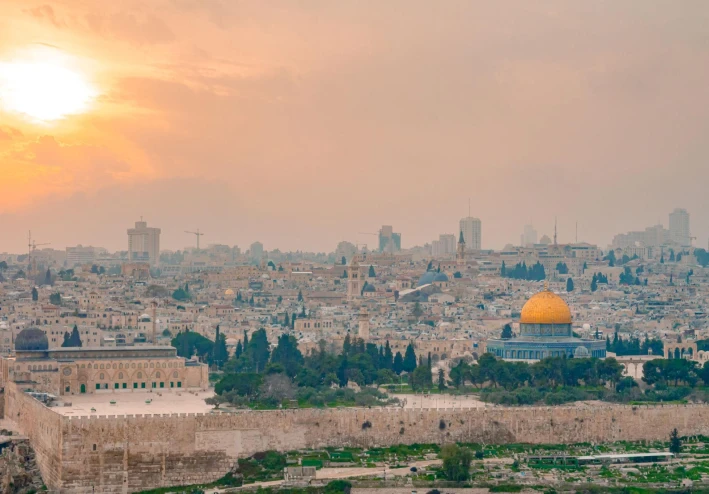 خالد بن الوليد والقدس: كيف مهد سيف الله المسلول الطريق لفتح المدينة المقدسة؟