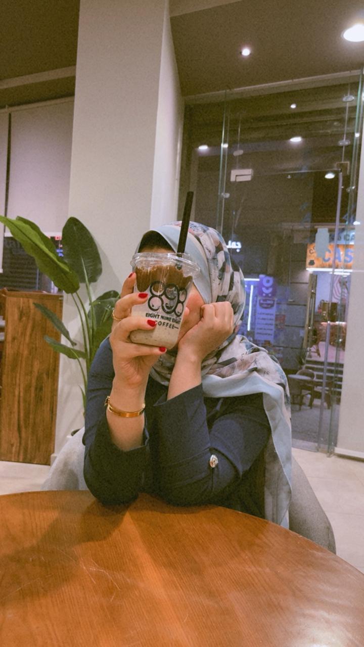 Eman Zaki پروفائل تصویر.