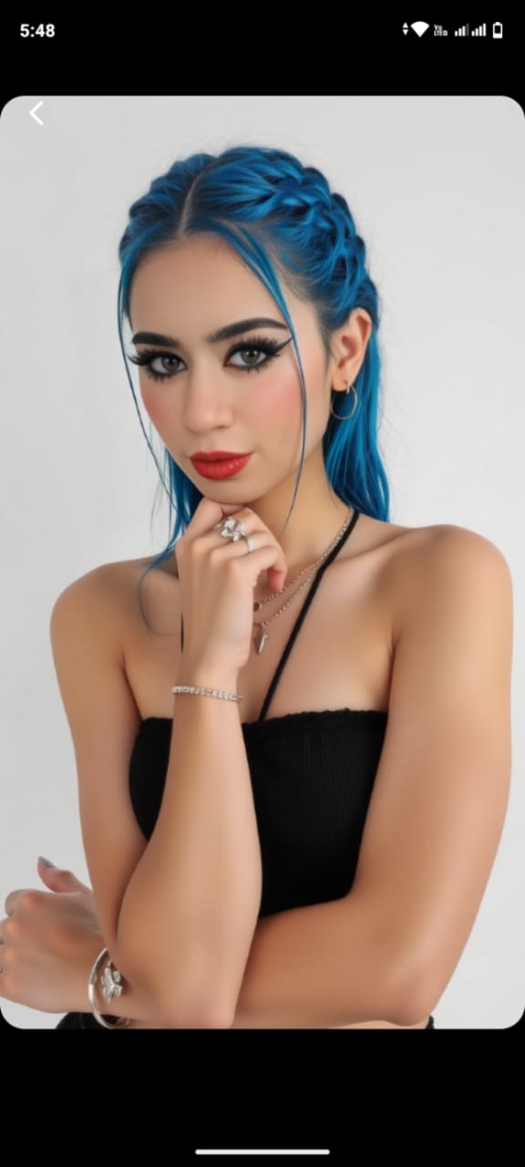هاجر سامي الصورة الشخصية