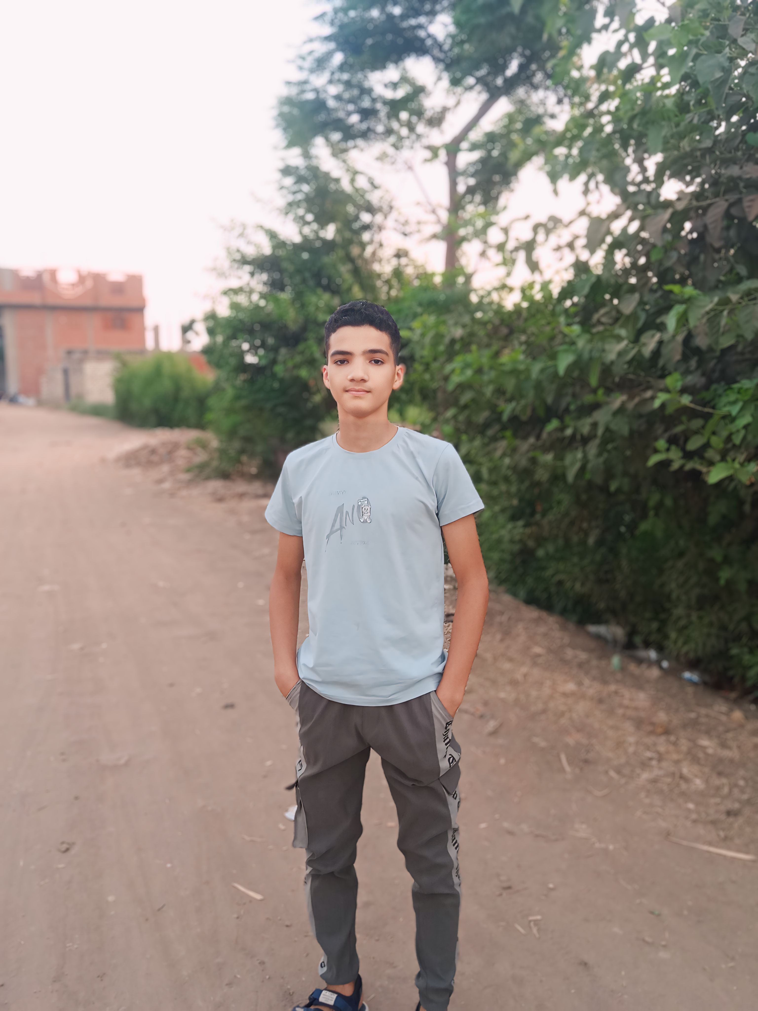 اسر عمرو الصورة الشخصية