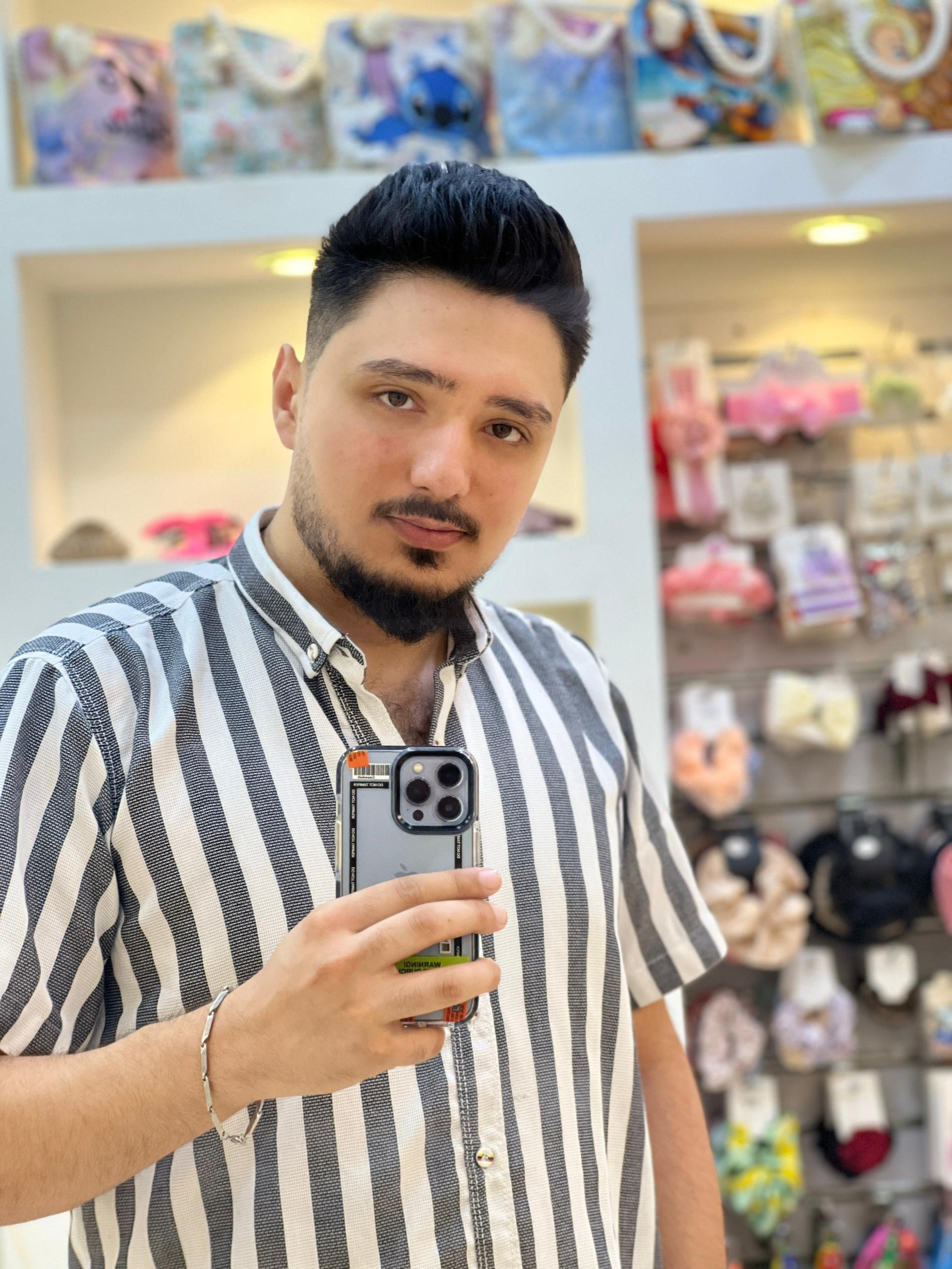 Diaa birakdar profilbillede.